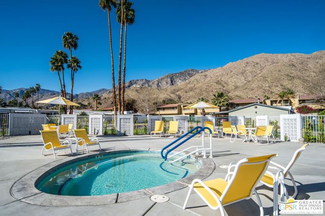 804 Hila Lane, Palm Springs, CA 92264