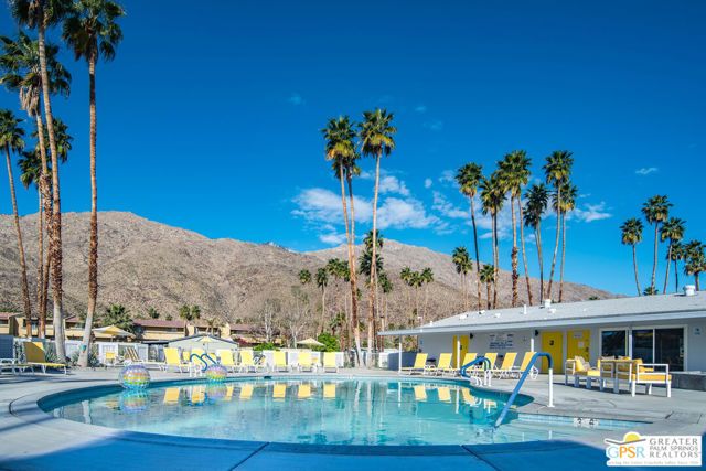 804 Hila Lane, Palm Springs, CA 92264