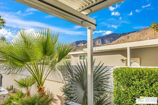 804 Hila Lane, Palm Springs, CA 92264