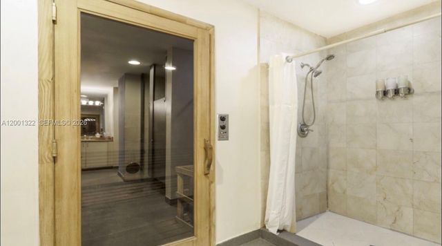 6365 Collins Ave 2702, Miami Beach, FL 33141