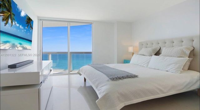 6365 Collins Ave 2702, Miami Beach, FL 33141