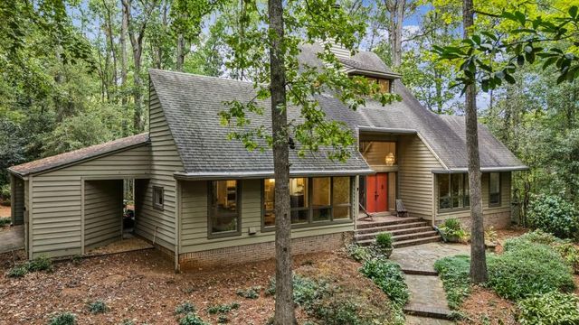 1708 Mason Mill NE Road, Atlanta, GA 30329