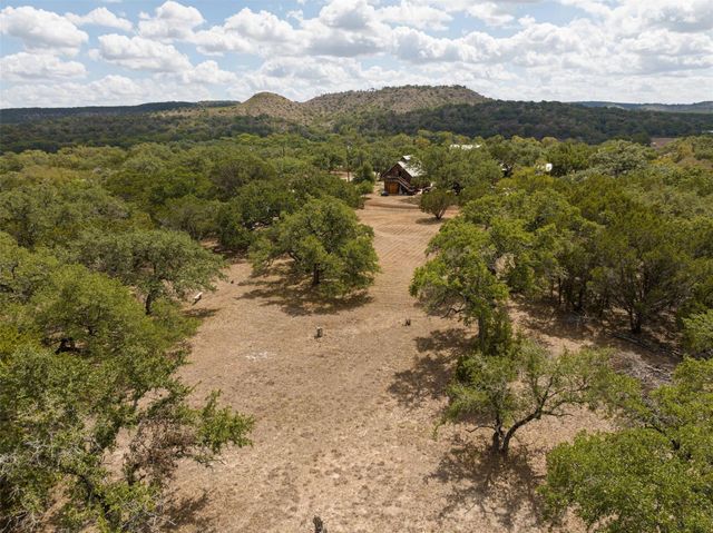 1212 Ridge Oak DR, Wimberley, TX 78676