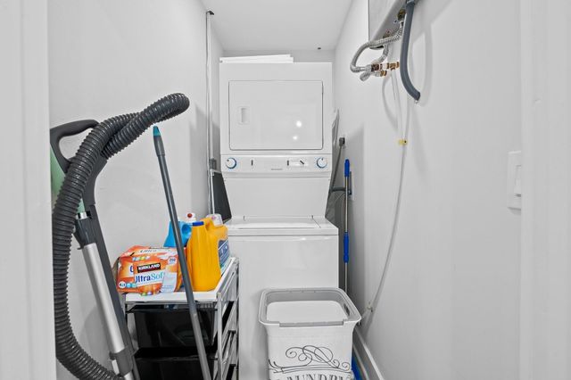 415 SE 3rd Avenue, Delray Beach, FL 33483