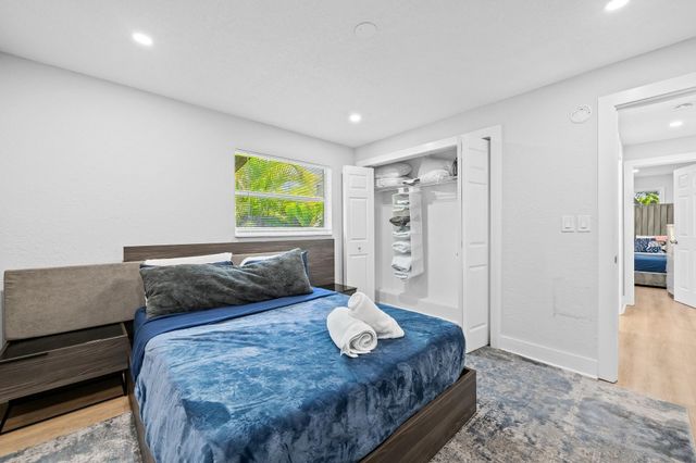 415 SE 3rd Avenue, Delray Beach, FL 33483