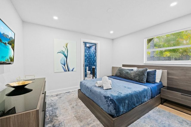 415 SE 3rd Avenue, Delray Beach, FL 33483