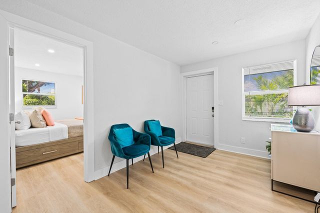 415 SE 3rd Avenue, Delray Beach, FL 33483