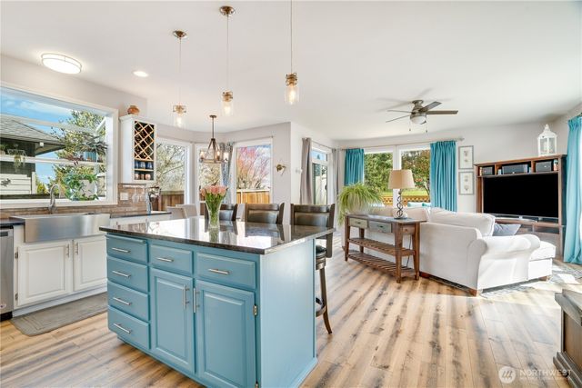 2209 28th Street SE, Puyallup, WA 98372