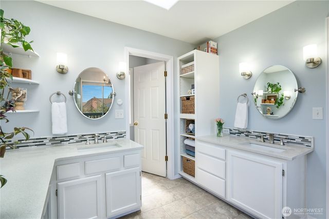 2209 28th Street SE, Puyallup, WA 98372