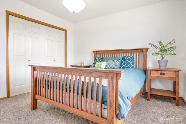 2209 28th Street SE, Puyallup, WA 98372