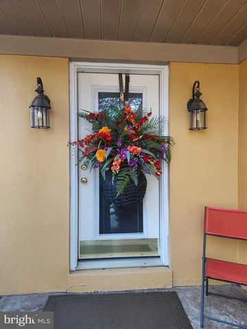 444 DONEGAL SPRINGS RD, Mount Joy, PA 17552