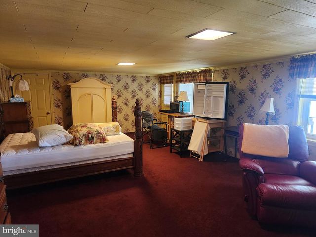 444 DONEGAL SPRINGS RD, Mount Joy, PA 17552