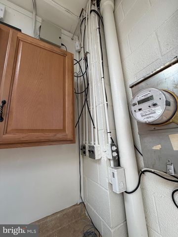 7327 EDMUND ST, Philadelphia, PA 19136