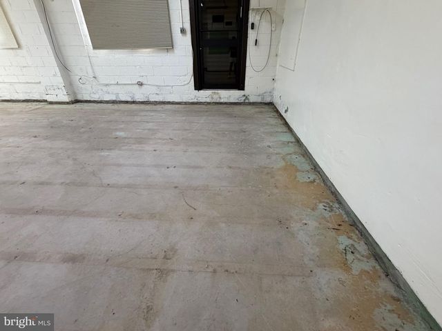 7327 EDMUND ST, Philadelphia, PA 19136