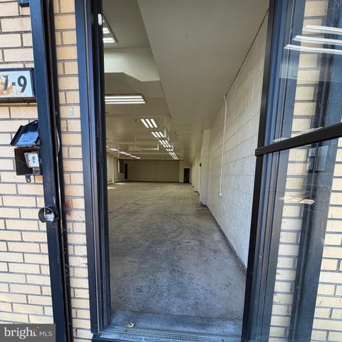 7327 EDMUND ST, Philadelphia, PA 19136