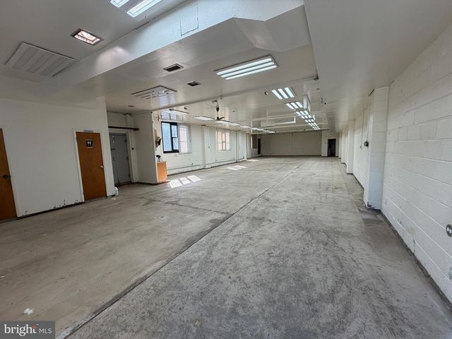 7327 EDMUND ST, Philadelphia, PA 19136