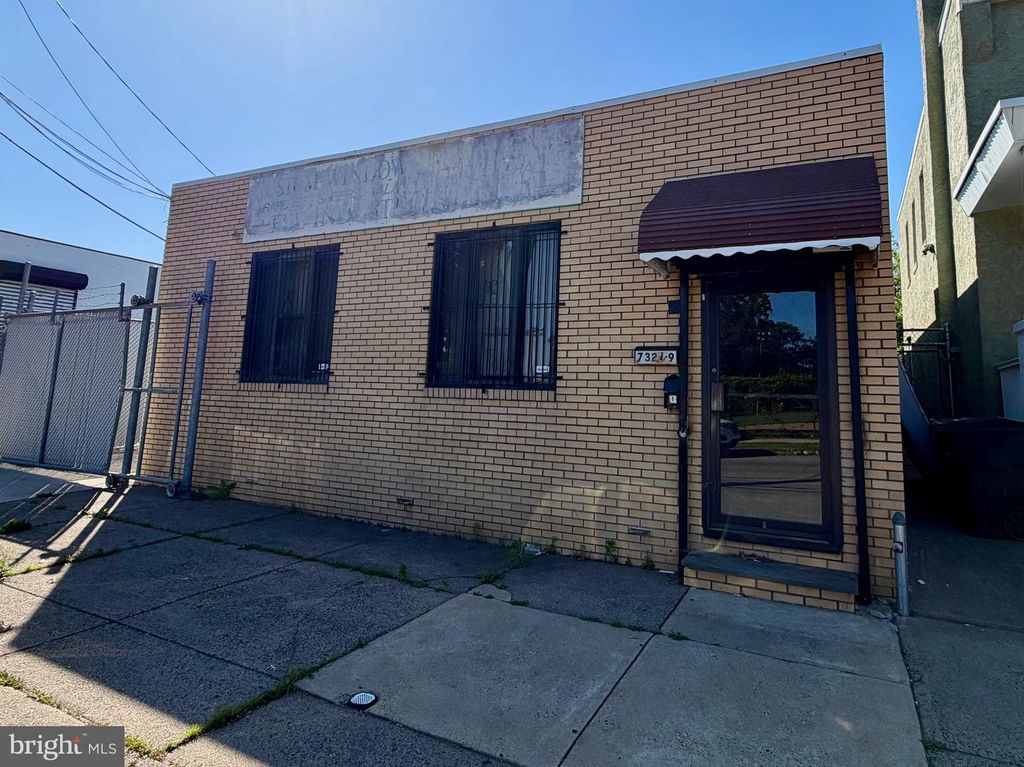 7327 EDMUND ST, Philadelphia, PA 19136