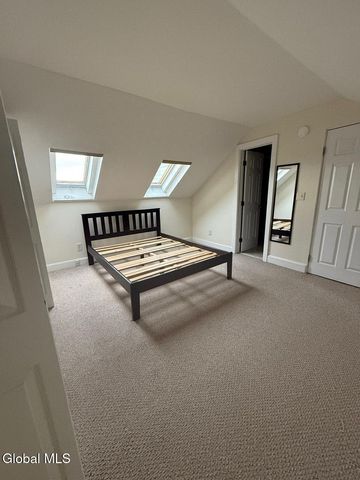 70 Park Avenue, Albany, NY 12202