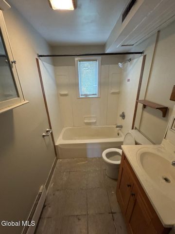 70 Park Avenue, Albany, NY 12202