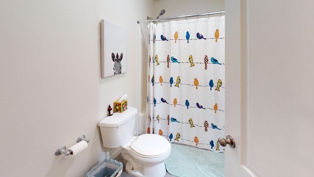 1696 NE Lotus Drive, Bend, OR 97701