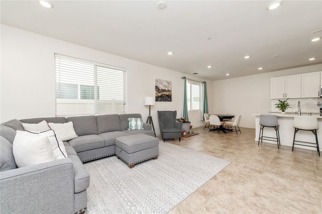 3675 S NEXA PASEO, Ontario, CA 91761