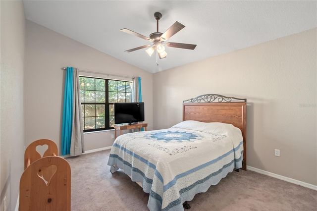 3911 NE 22ND STREET, Ocala, FL 34470