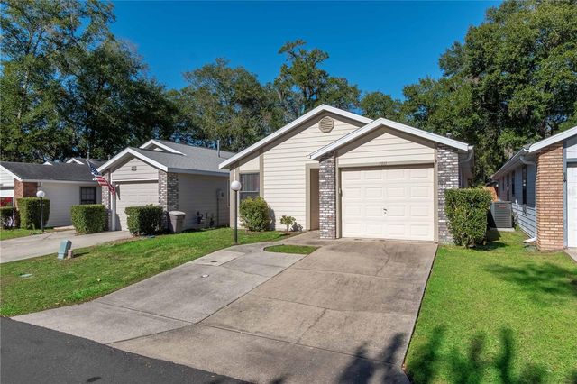 3911 NE 22ND STREET, Ocala, FL 34470