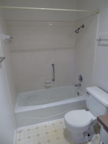 4818 66th Street, B, Lubbock, TX 79414