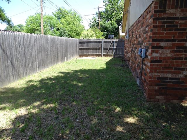 4818 66th Street, B, Lubbock, TX 79414