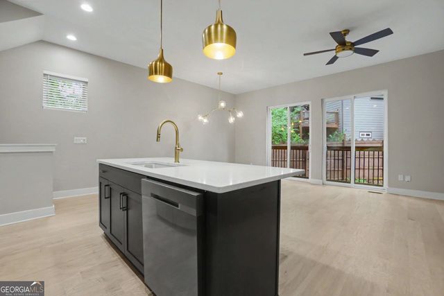 873 Cavanaugh, Atlanta, GA 30316