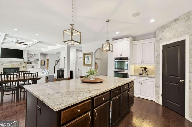 3740 Williams Point Drive, Cumming, GA 30028