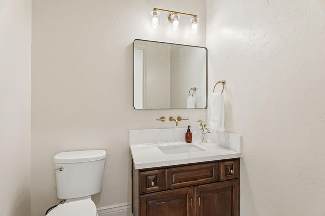 22221 Masters Drive, Friant, CA 93626