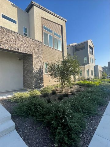 117 Proctor, Irvine, CA 92618