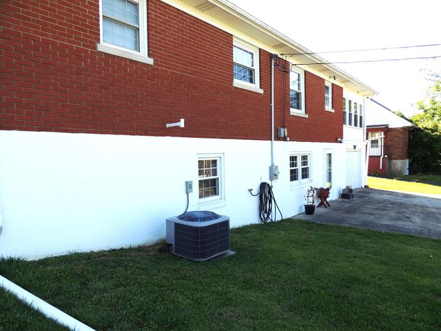 635 Wren Avenue, Frankfort, KY 40601