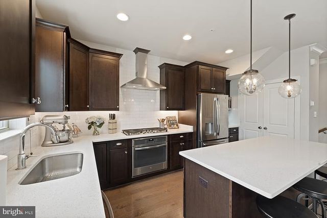 13074 WALLICH WAY, Germantown, MD 20874