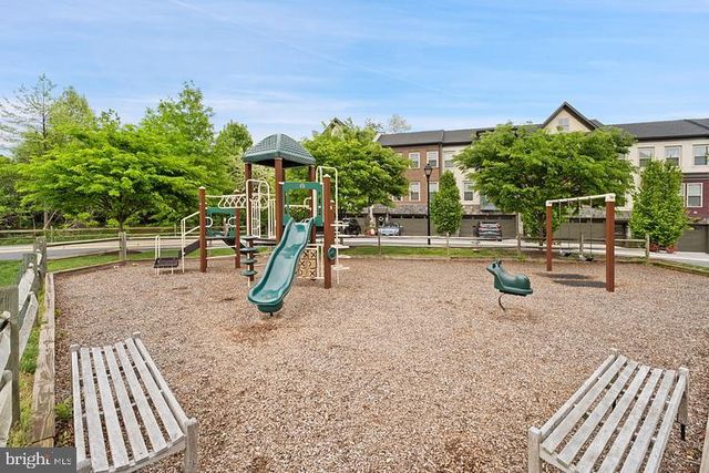 13074 WALLICH WAY, Germantown, MD 20874