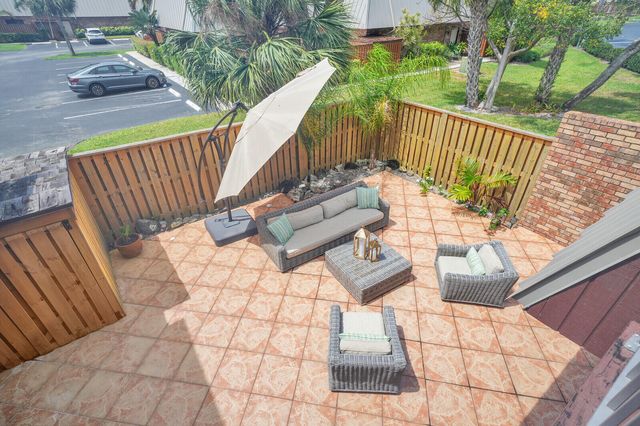 1420 Ocean Way 16a, Jupiter, FL 33477