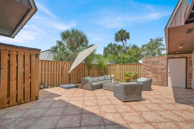 1420 Ocean Way 16a, Jupiter, FL 33477