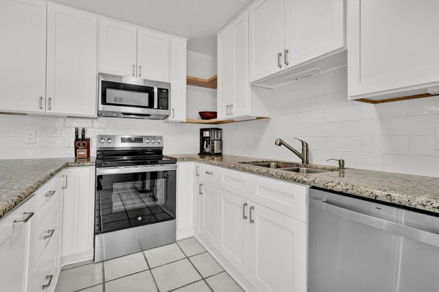 1420 Ocean Way 16a, Jupiter, FL 33477
