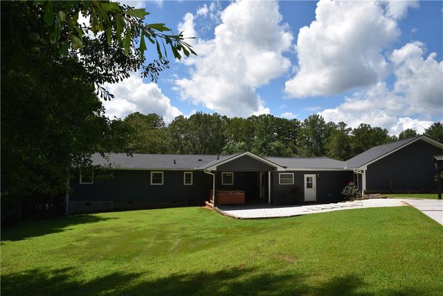 329 Arphenia Drive, West Union, SC 29696