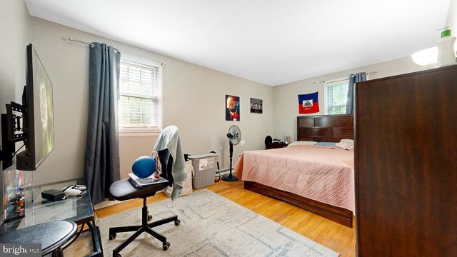322 WALLACE DR, Newark, DE 19711