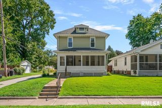 2620 S 9th Street, Springfield, IL 62703