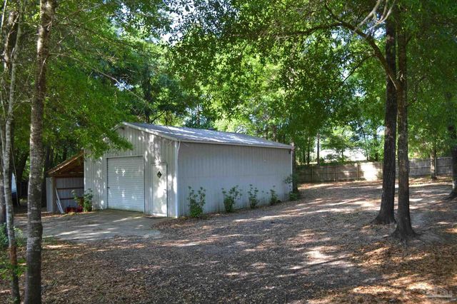 3055 Wallace Lake Rd, Pace, FL 32571