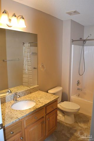 3055 Wallace Lake Rd, Pace, FL 32571