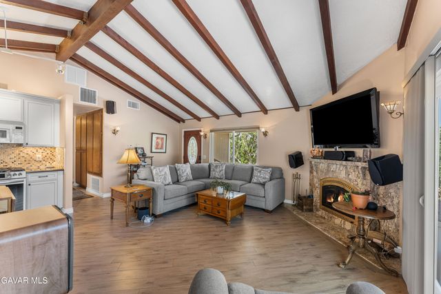 29125 Devils Punch Bowl Road, Pearblossom, CA 93553