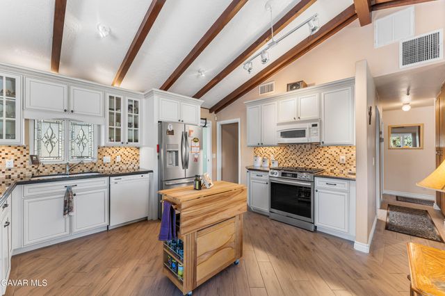 29125 Devils Punch Bowl Road, Pearblossom, CA 93553
