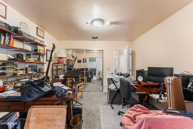 29125 Devils Punch Bowl Road, Pearblossom, CA 93553
