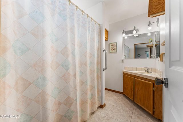 29125 Devils Punch Bowl Road, Pearblossom, CA 93553