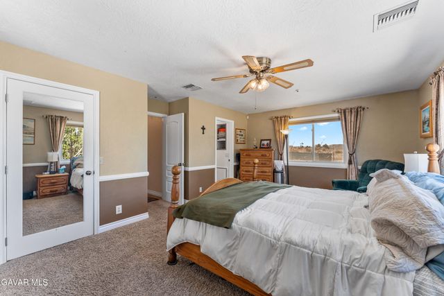 29125 Devils Punch Bowl Road, Pearblossom, CA 93553