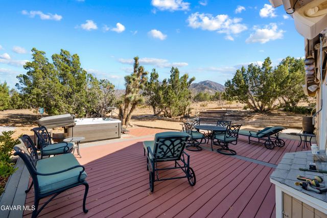 29125 Devils Punch Bowl Road, Pearblossom, CA 93553